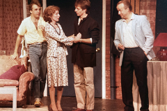 «Un sur six», Reynald Robinson, Marie-Ginette Guay, Yves Bourque, Jean-Marie Lemieux, 1983. Photo: Guy Caufoppé.
