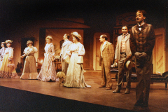 «Tailleur pour dames», Ghislaine Vincent, Guylaine Tremblay, Gisèle Schmidt, Marie-Christine Perreault, François Tassé, Lisette St-Gelais, Luc Durand, Jacques Lessard, Pierre Potvin. 1988. Photo: Léopold Rousseau