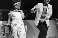 «Les voisins», Guylaine Tremblay, Micheline Bernard, 1988 (photo: Léopold Rousseau)