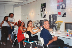 «À Julia», en loge : Nathalie Boulay et Charles (debouts) , Geneviève Lagacé, Linda Roy, Paul Savoie, 1990