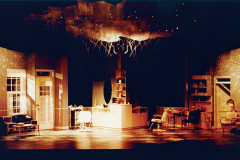 «Fleurs d_acier», photo du décor créé par Paul Bussières, © collection Paul Bussières, 1990