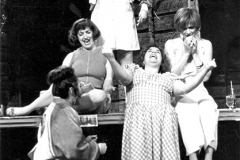 «Jimmy Dean...», Louise Allaire, Linda Laplante, Brigitte Fournier, Joanne Émond, Josée Deschênes